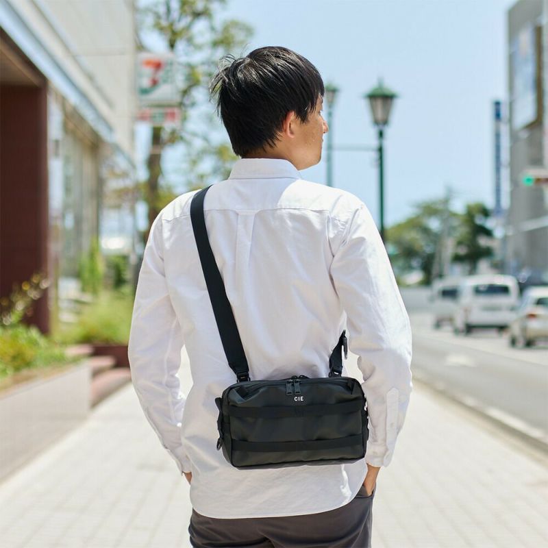 CIEショルダーバッグボディバッグバッグシーGRID32WAYSLINGBAGスリングバッグメンズレディース斜めがけ斜め掛けブランド評判人気防水撥水おすすめ正規品日本製グリッド3032057