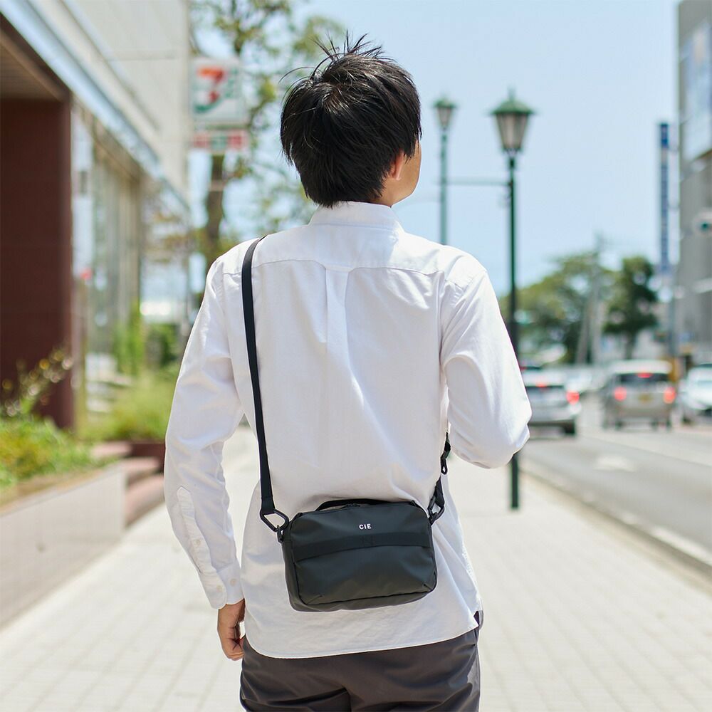 CIEショルダーバッグバッグシーGRID3MINISHOULDERBAGメンズレディースミニショルダーバッグ斜めがけ斜め掛けブランド評判人気防水撥水小さい小さめおすすめ正規品日本製グリッド3032062