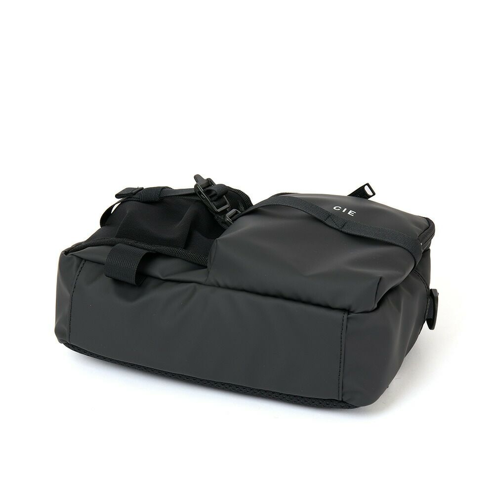 CIEショルダーバッグバッグシーGRID3BOTTLESHOULDERBAGMメンズレディースペットボトルが入る斜めがけ斜め掛けブランド評判人気防水撥水おすすめ正規品日本製グリッド3032065