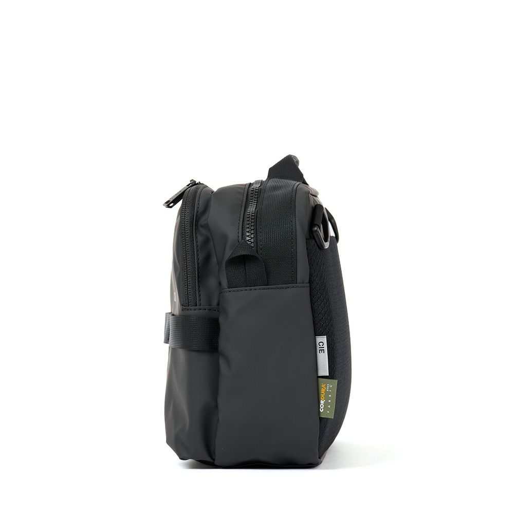 CIEショルダーバッグバッグシーGRID3BOTTLESHOULDERBAGLメンズレディースペットボトルが入る斜めがけ斜め掛け大きめ大容量ブランド評判人気防水撥水おすすめ正規品日本製グリッド3032068