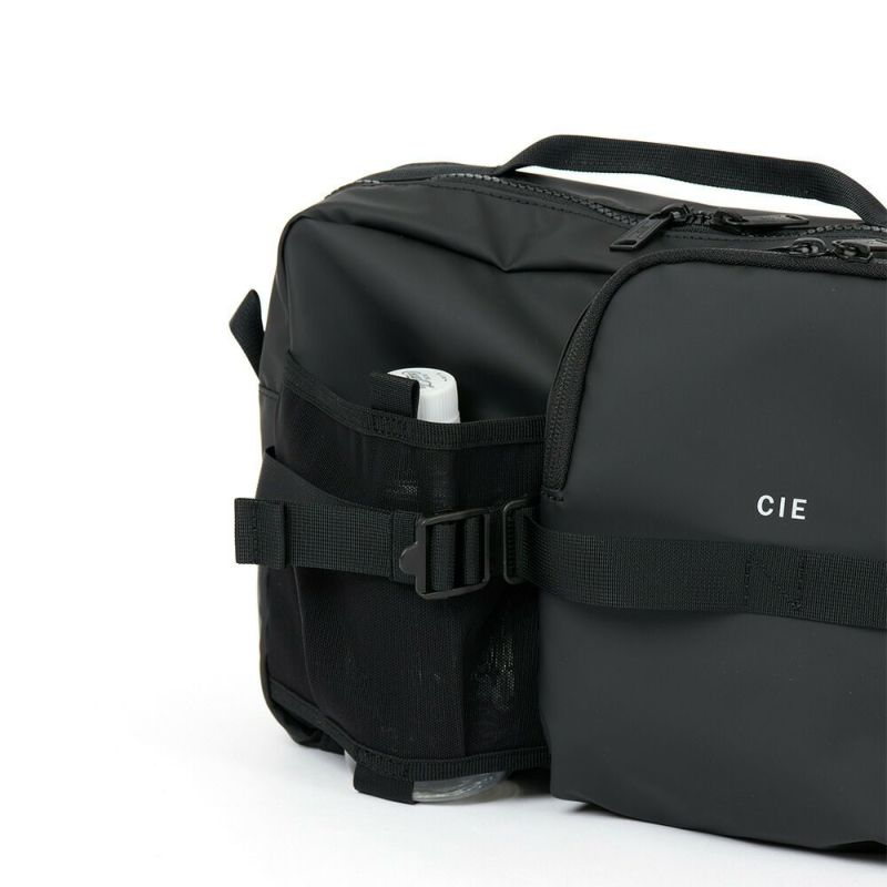 CIEショルダーバッグバッグシーGRID3BOTTLESHOULDERBAGLメンズレディースペットボトルが入る斜めがけ斜め掛け大きめ大容量ブランド評判人気防水撥水おすすめ正規品日本製グリッド3032068