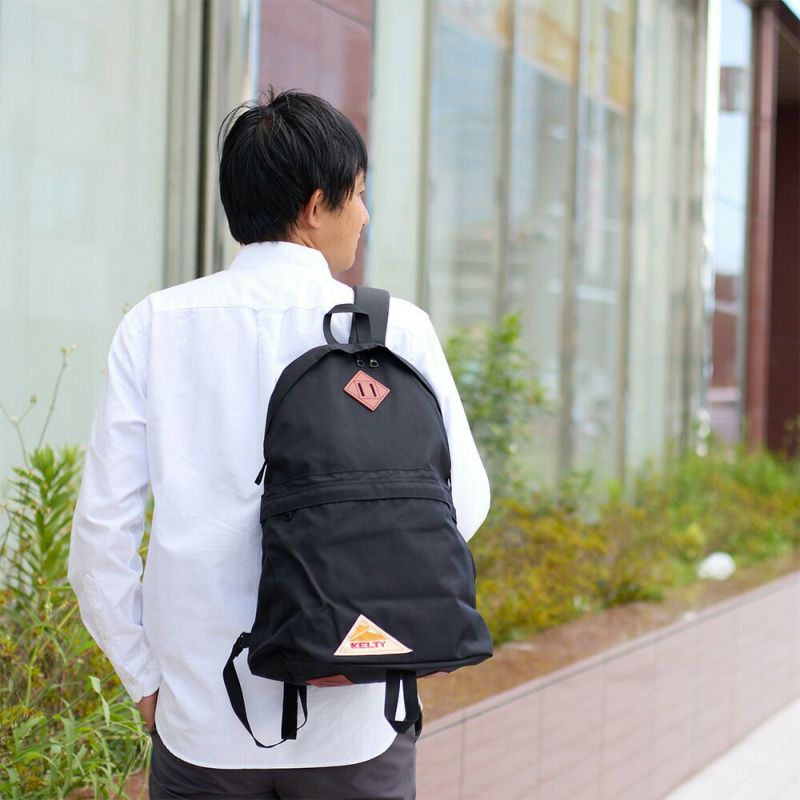 ケルティリュックKELTYメンズレディースDAYPACKリュックサックバッグ小さい小さめおしゃれ男性女性撥水軽い軽量32591918