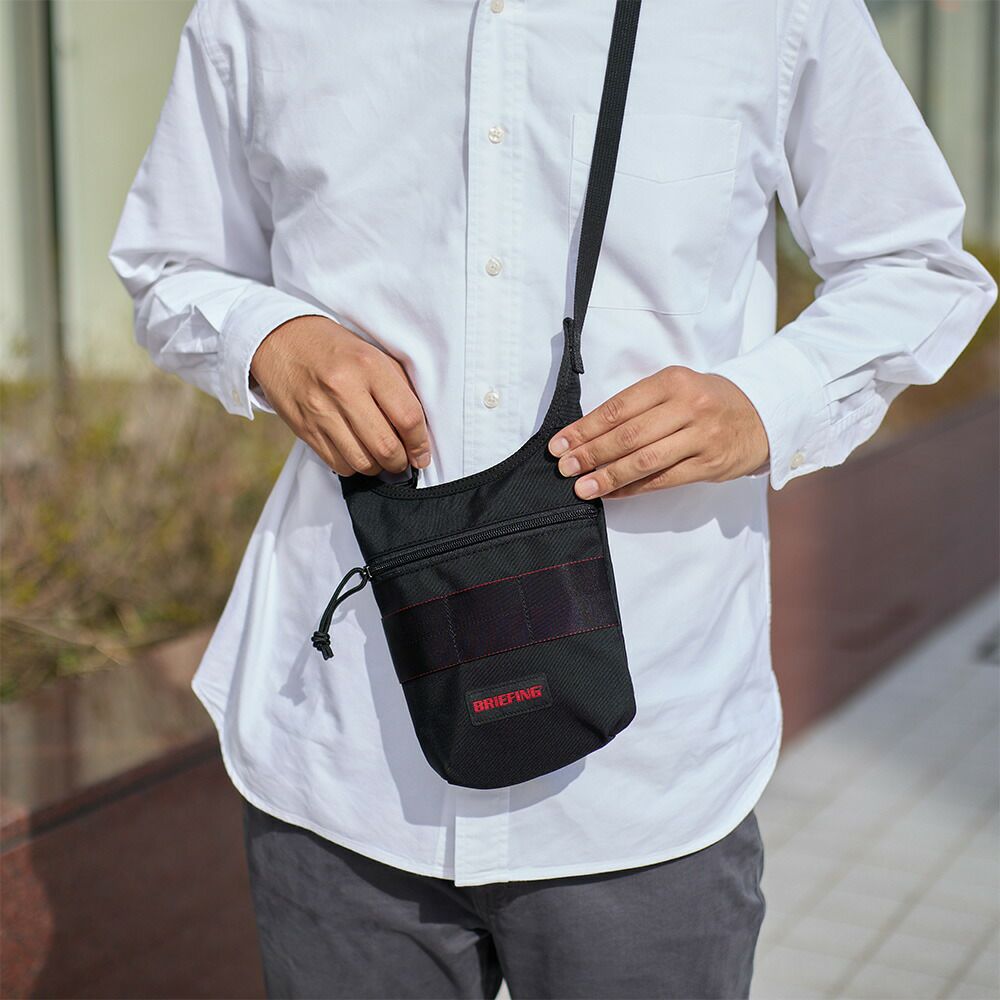 ブリーフィングBRIEFINGショルダーバッグDAYTRIPPERMINIMWメンズレディースミニショルダーバッグブランド小さい小さめ正規品BRA243L01