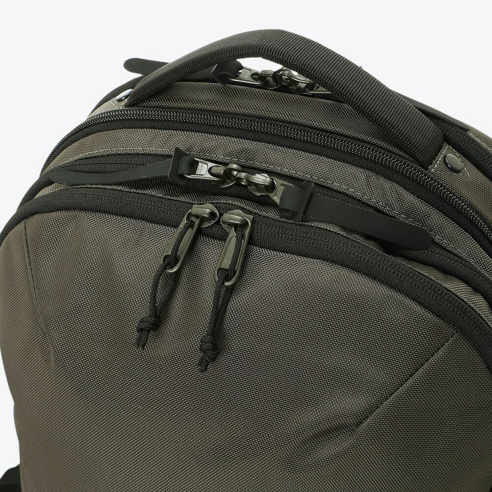 コロンビアリュックColumbia20Lタイガーブルックバックパックメンズレディースリュックサック通学通勤拡張エキスパンダブル出張仕事旅行撥水1泊2泊トラベルPU8722