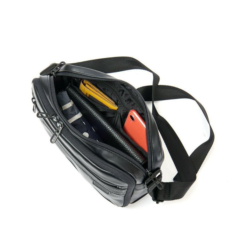 MOUSTACHEショルダーバッグムスタッシュメンズレディース斜めがけ斜め掛けおしゃれかっこいいカジュアル人気通学ブランド大人小さめコンパクトシンプル30代40代50代VZN-0550