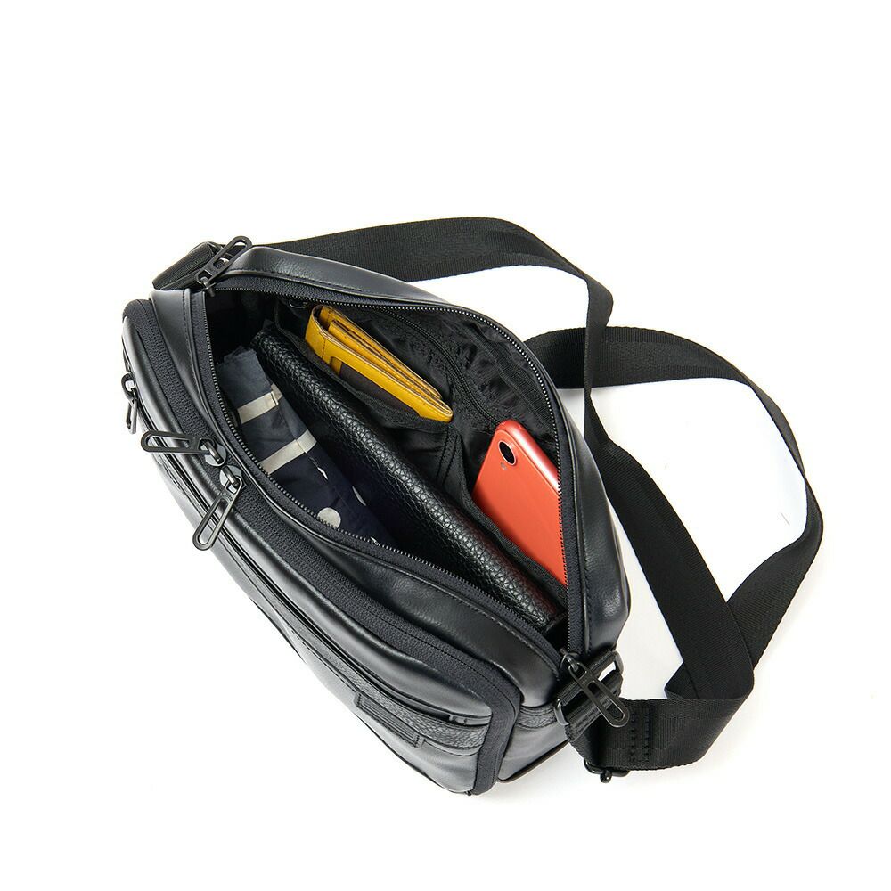 MOUSTACHEショルダーバッグムスタッシュメンズレディース斜めがけ斜め掛けおしゃれかっこいいカジュアル人気通学ブランド大人小さめコンパクトシンプル30代40代50代VZN-0550