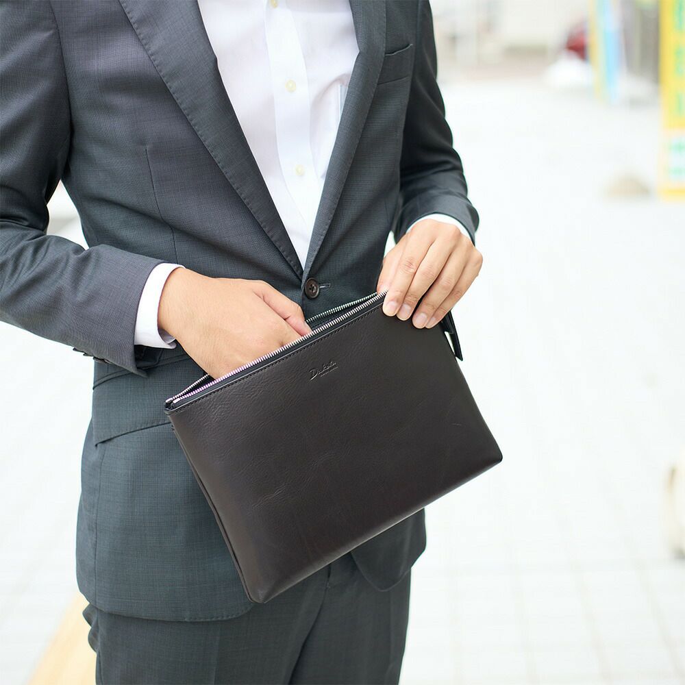 ダコタショルダーバッグクラッチバッグ2WAYメンズDakota本革革レザーバッグアクソリオ3セカンドバッグ斜め掛けブランドおしゃれ大人ダコタブラックレーベル40代50代60代1623700